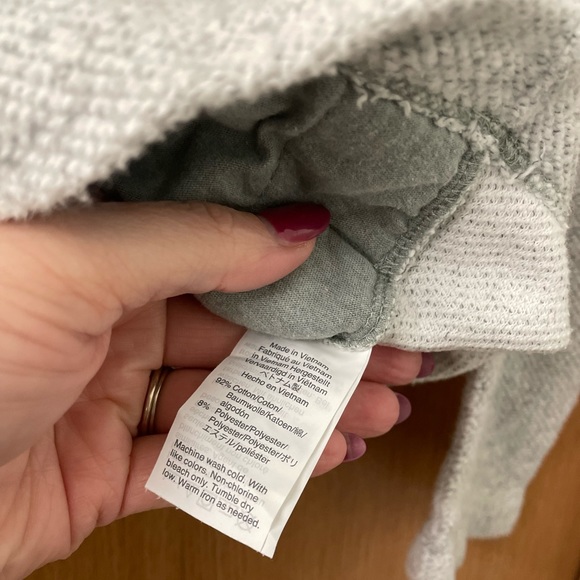 J. Crew Mercantile size Medium. Soft cotton sweater w small, loose turtleneck - Picture 3 of 7